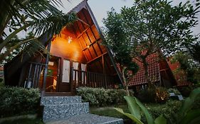 Jun Cottage
